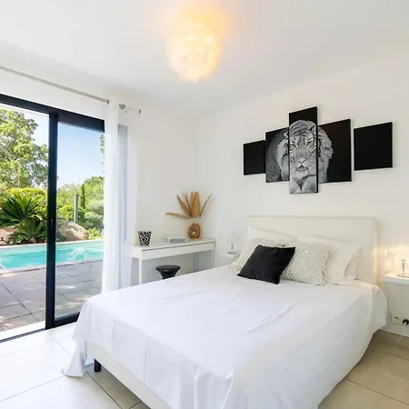 Family House 4 Bedrooms - Close To The Sea *