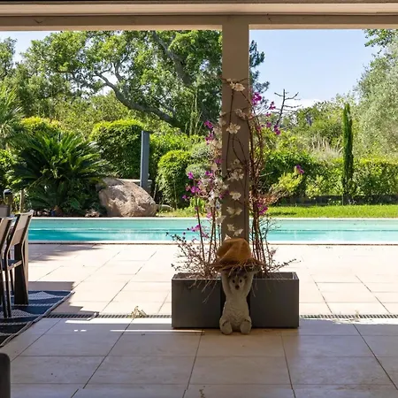 Family House 4 Bedrooms - Close To The Sea * Porto Vecchio