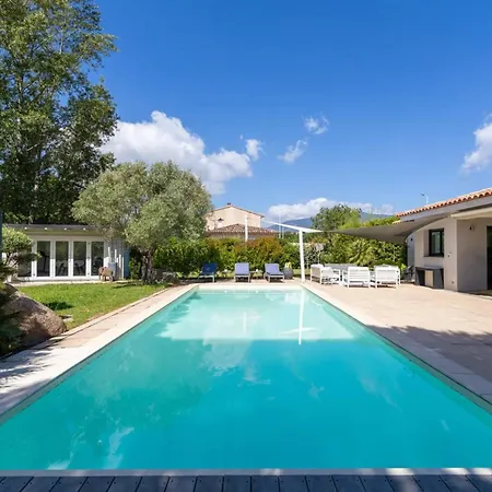 Сasa de vacaciones Family House 4 Bedrooms - Close To The Sea *